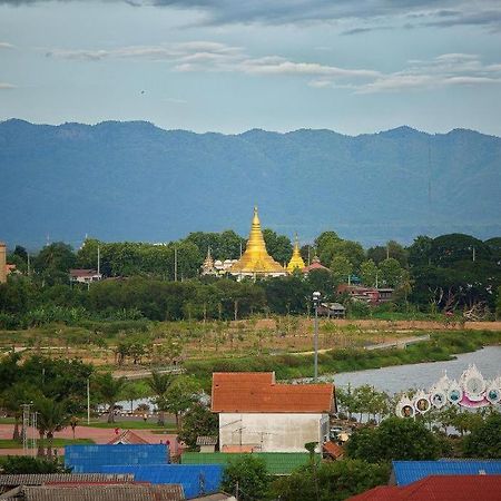 Phuglong Hotel Phayao Buitenkant foto