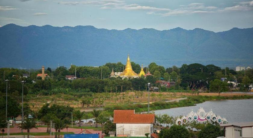 Phuglong Hotel Phayao Buitenkant foto